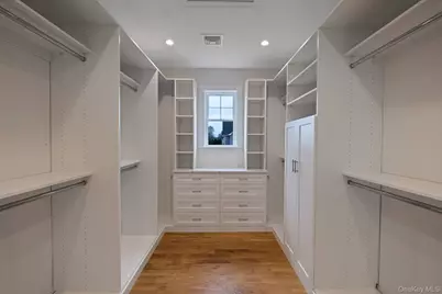 457 Pond Path, East Setauket, NY 11733 - Photo 20