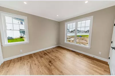 457 Pond Path, East Setauket, NY 11733 - Photo 32