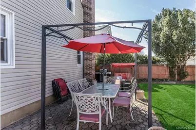 232 Ribbon Street, Franklin Square, NY 11010 - Photo 16