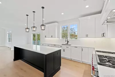 457 Pond Path, East Setauket, NY 11733 - Photo 8