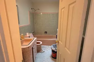 61-12 70th St, Middle Village, NY 11379 - Photo 2