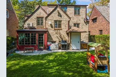 468 Murray Street, Pelham, NY 10803 - Photo 28