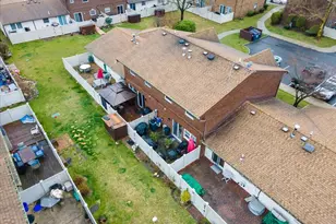 4 Raintree court, Deer Park, NY 11729 - Photo 26