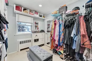 1 Stauber Dr, Plainview, NY 11803 - Photo 18