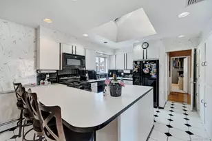 1 Stauber Dr, Plainview, NY 11803 - Photo 10