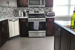 93 Hempstead Ave, Lynbrook, NY 11563 - Photo 6