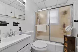 12 Altamore St, Melville, NY 11747 - Photo 12