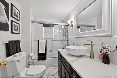 12 Altamore Street, Melville, NY 11747 - Photo 6