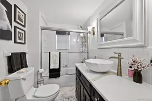 12 Altamore St, Melville, NY 11747 - Photo 6