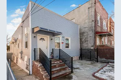 940 E 212th Street, Bronx, NY 10469 - Photo 1