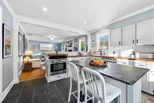 19 Walnut Dr, Shoreham, NY 11786 - Photo 24