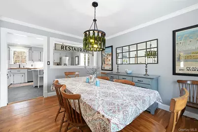 19 Walnut Drive, Shoreham, NY 11786 - Photo 18