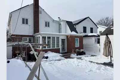 7547 193rd Street, Fresh Meadows, NY 11366 - Photo 26