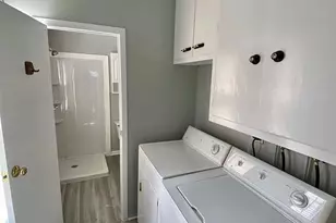 21 Duane St, Farmingdale, NY 11735 - Photo 4