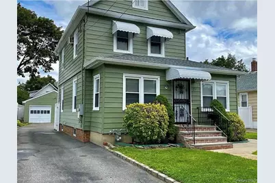 21 Duane Street, Farmingdale, NY 11735 - Photo 2