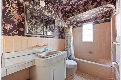 20124 24th Avenue, Bayside, NY 11360 - Photo 6