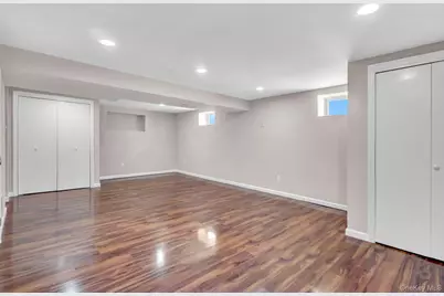 1315 Little Neck Avenue, North Bellmore, NY 11710 - Photo 36