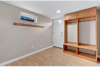 1315 Little Neck Avenue, North Bellmore, NY 11710 - Photo 34