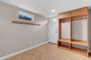 1315 Little Neck Ave, North Bellmore, NY 11710 - Photo 34