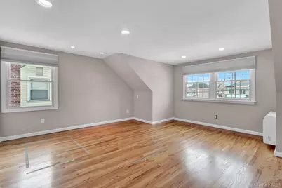 1315 Little Neck Avenue, North Bellmore, NY 11710 - Photo 26