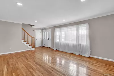 1315 Little Neck Avenue, North Bellmore, NY 11710 - Photo 12