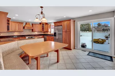 1315 Little Neck Avenue, North Bellmore, NY 11710 - Photo 16