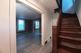 124 South Ave, Poughkeepsie, NY 12601 - Photo 6