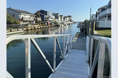 55 Lester Avenue, Freeport, NY 11520 - Photo 22