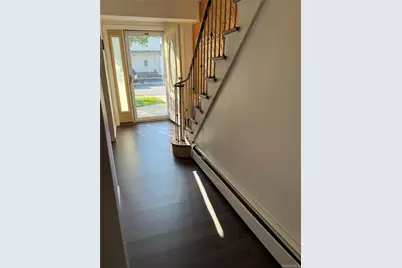 55 Lester Avenue, Freeport, NY 11520 - Photo 4