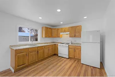 457 1st Street, Newburgh, NY 12550 - Photo 6