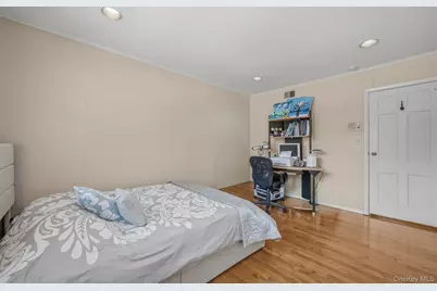 8 Pine Drive, Great Neck, NY 11021 - Photo 40