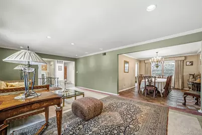 8 Pine Drive, Great Neck, NY 11021 - Photo 6