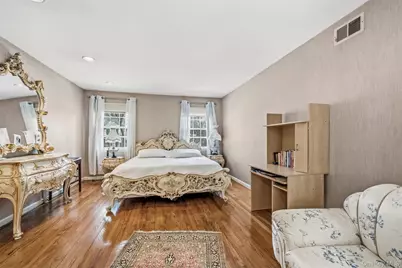 8 Pine Drive, Great Neck, NY 11021 - Photo 30