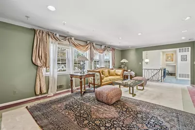 8 Pine Drive, Great Neck, NY 11021 - Photo 6