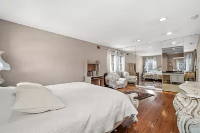 8 Pine Drive, Great Neck, NY 11021 - Photo 32