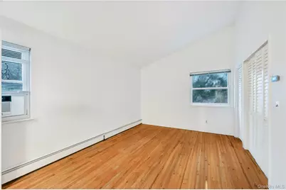 60 Hildreth Place, East Hampton, NY 11937 - Photo 18