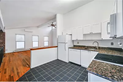 60 Hildreth Place, East Hampton, NY 11937 - Photo 4