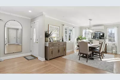 94 Fairview Avenue, Bayport, NY 11705 - Photo 10