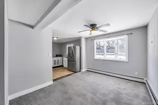 9 Meadow Ave, Medford, NY 11763 - Photo 10