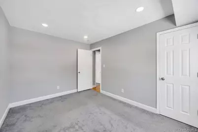 9 Meadow Avenue, Medford, NY 11763 - Photo 18