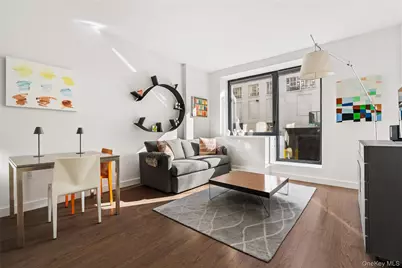 3432 35th Street #2D, Astoria, NY 11106 - Photo 1