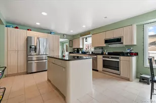 5 Lafayette Pl, Massapequa, NY 11758 - Photo 4