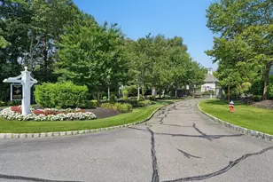 135 Chopin Pl, Eastport, NY 11941 - Photo 20