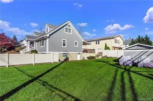 111 Frank Ave, Mamaroneck, NY 10543 - Photo 22