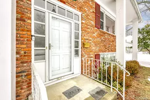 23 Scenic Dr, Suffern, NY 10901 - Photo 2