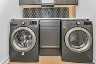 8 Allison Dr, Old Bethpage, NY 11804 - Photo 36