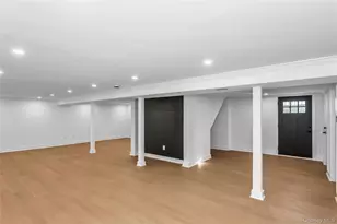 8 Allison Dr, Old Bethpage, NY 11804 - Photo 38