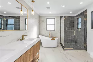 8 Allison Dr, Old Bethpage, NY 11804 - Photo 28