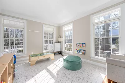 15 Crescent Court, Wading River, NY 11792 - Photo 8