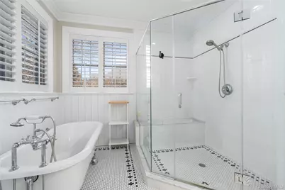 15 Crescent Court, Wading River, NY 11792 - Photo 22